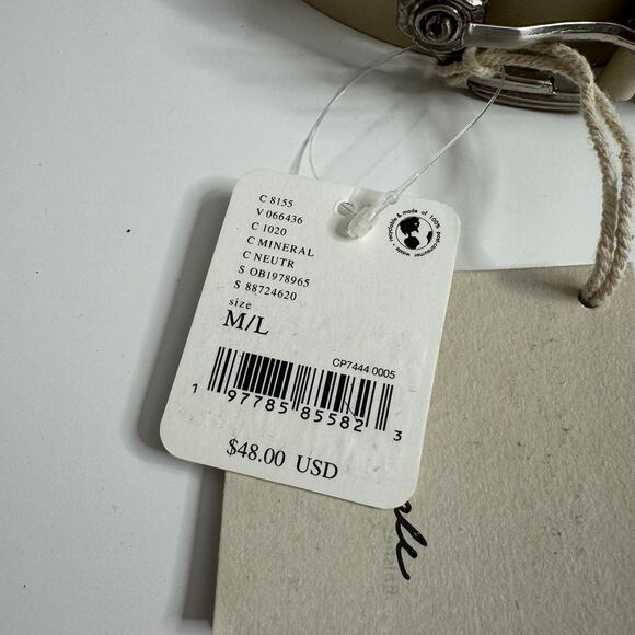 NWT FREE PEOPLE Primrose Leather Belt Mineral Silver M/L - Picture 3 of 5